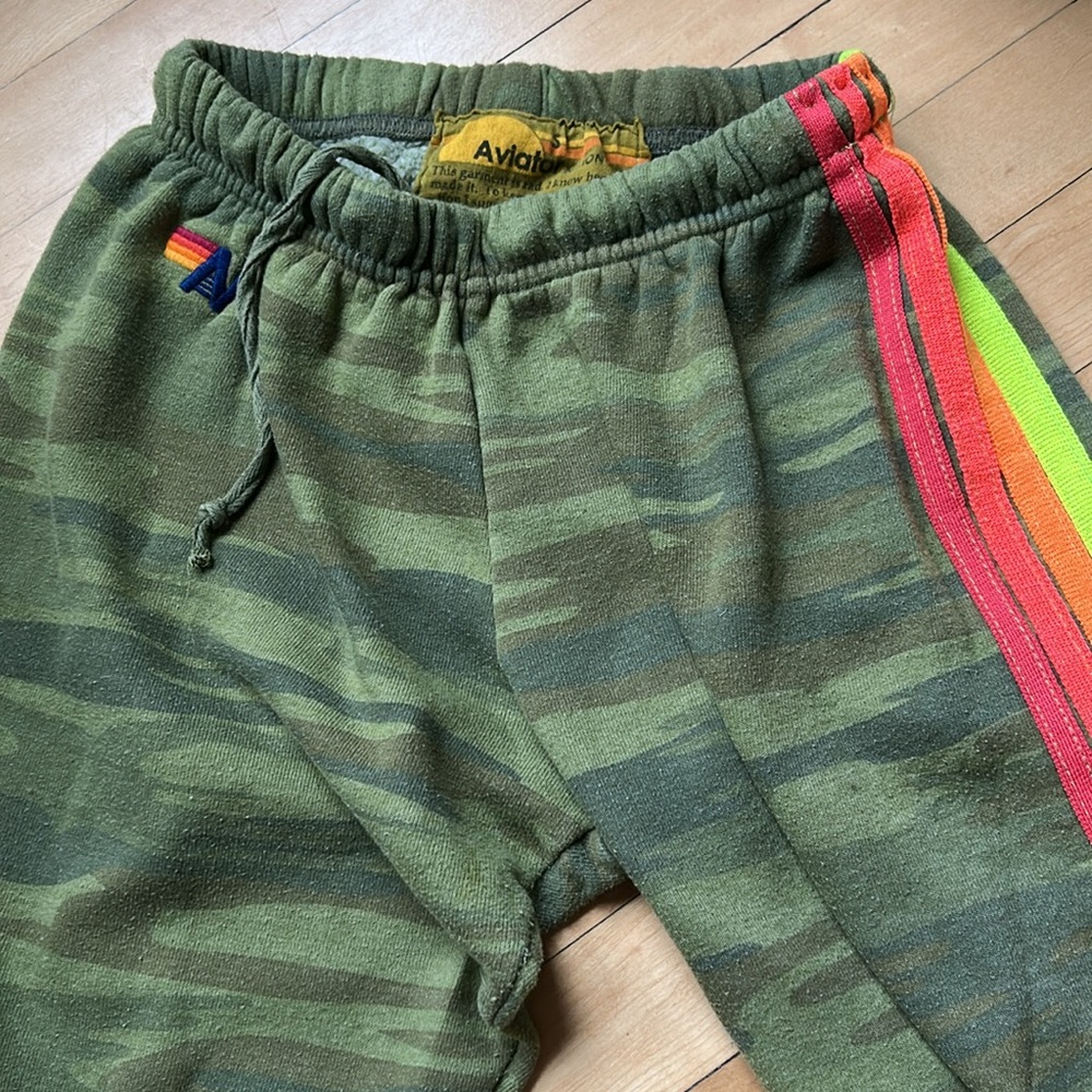 Aviator nation sweat pant joggers size small camo sweatpants
